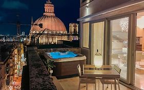 Penthouse With Jacuzzi & Panoramic Views - Heart Of Valletta